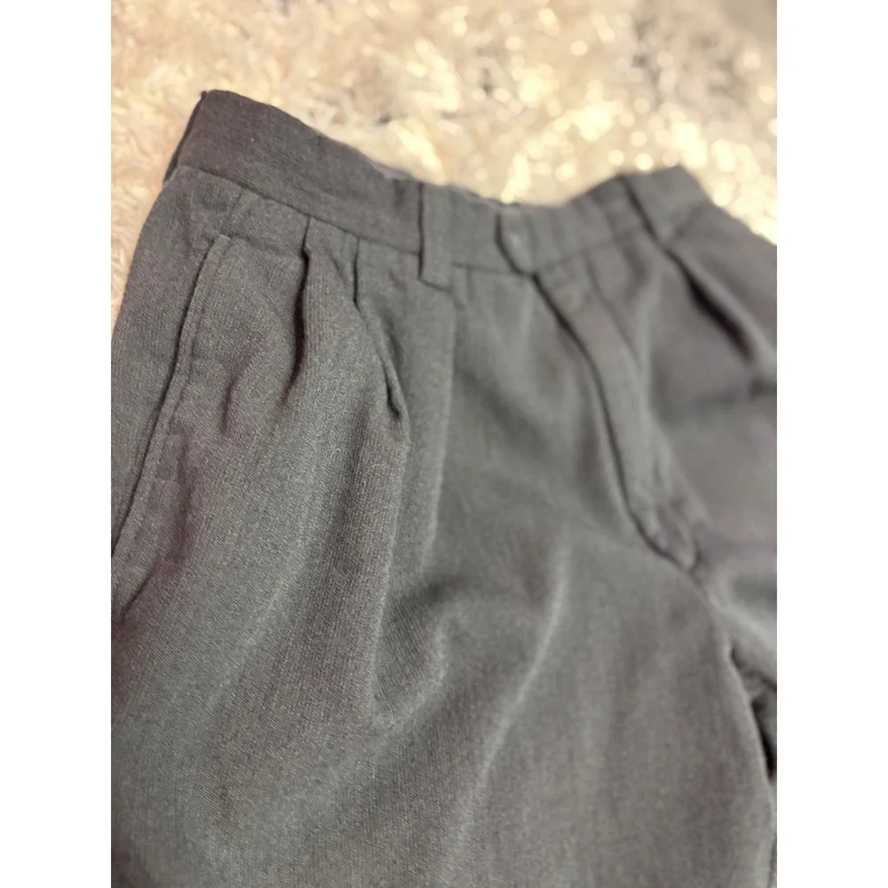 Nordstrom Natural Style small Pleated Trousers Charcoal Gray Relaxed Fit Pants